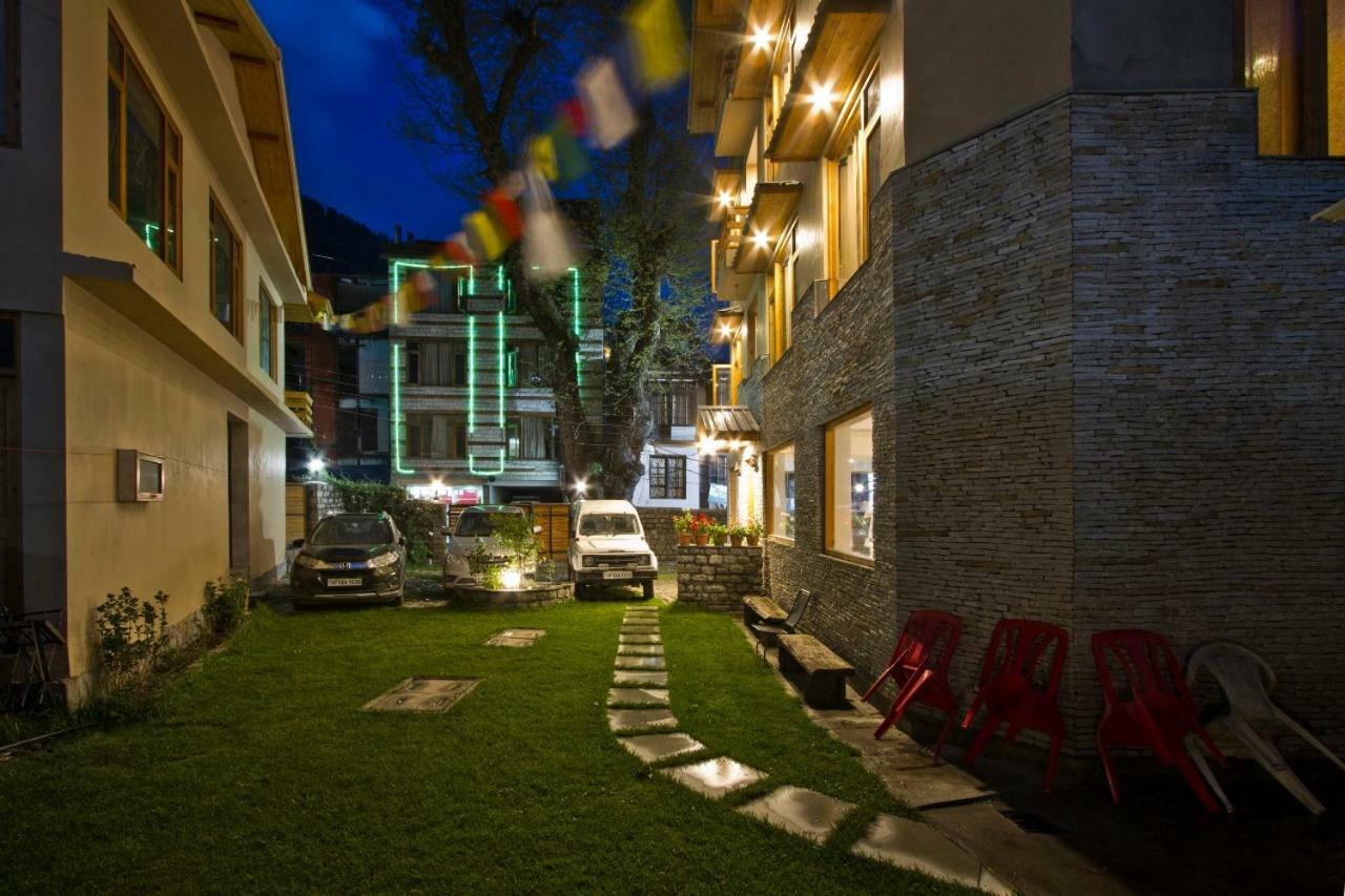 Lonchenpa B&B มะนาลี ภายนอก รูปภาพ